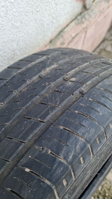 Cauciucuri 235 40 r18