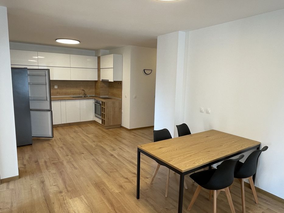 Дава се под наем Четиристаен апартамент в София, Лозенец - 130 кв.м за 759.9 € - Снимка #3