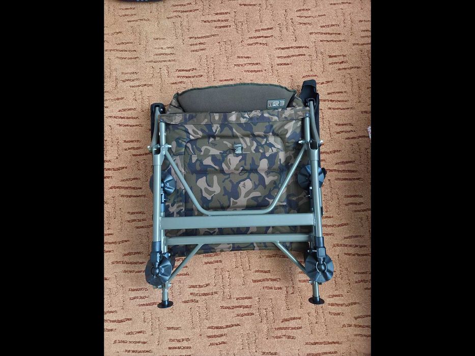 Стол за риболов FOX R3 Camo Recliner