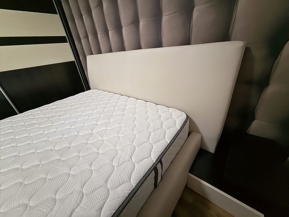 Pat de mijloc 160x200 piele ecologica+somiera+saltea ortopedica