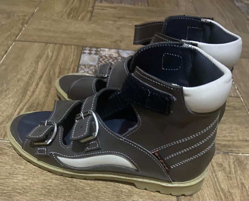 ортопедическая обувь