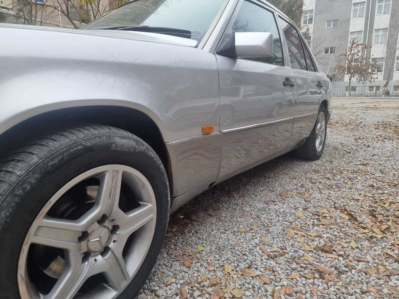 СРОЧНО Mersedes Bens. Кузов W124
