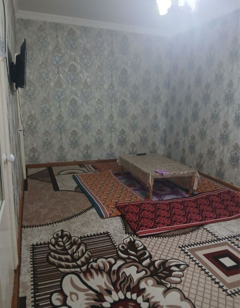 Продается‼️Чиланзар-8кв 1 ком 35 кв.м. СРОЧНО