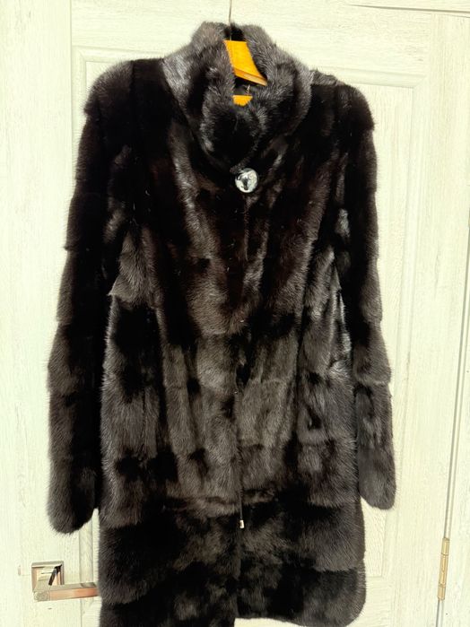 Шуба норковая женская