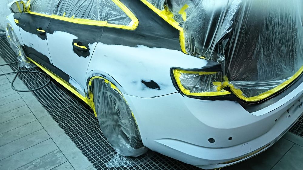 Vopsitorie auto la cuptor si tinichigerie