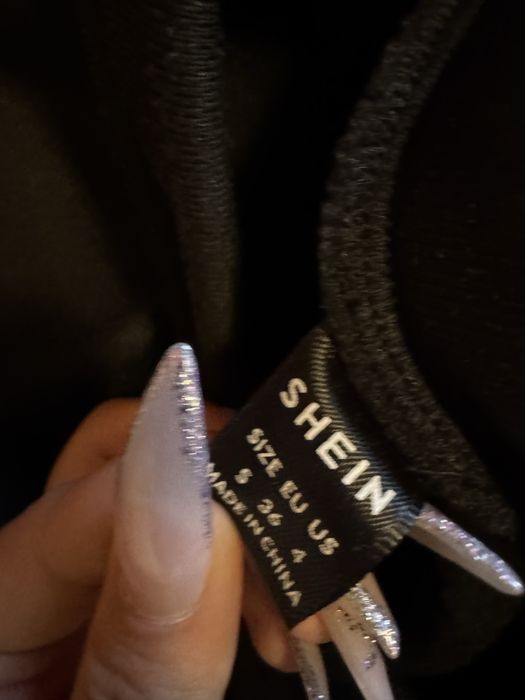 Продавам блуза