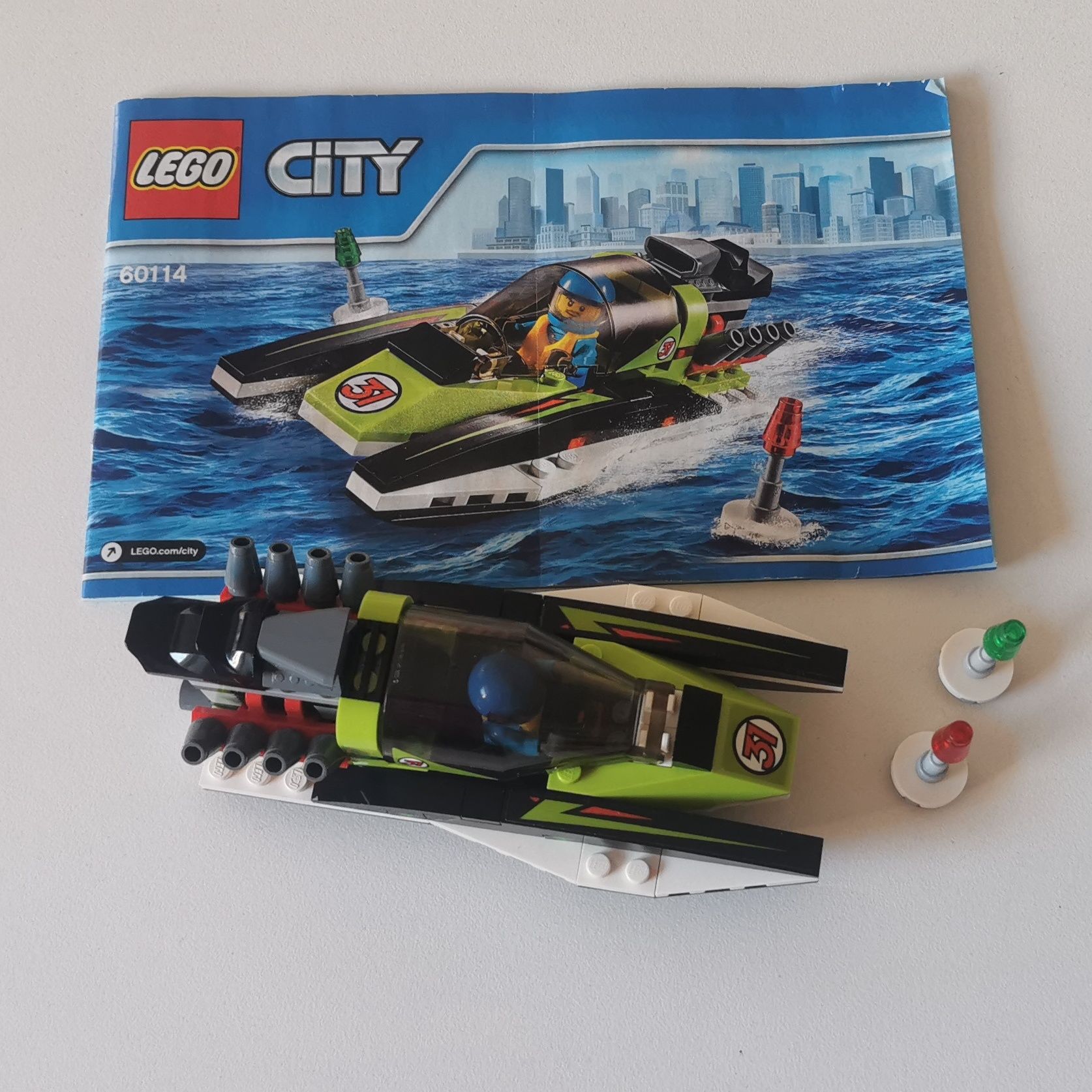 Lego City 60114 лодка