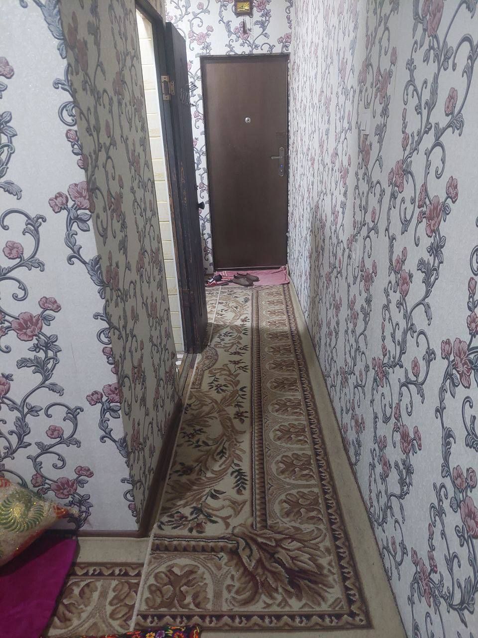 Продается квартира в Янгиюле (Гульбахор)