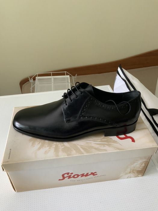 Продавам нови маркови германски обувки Sioux ,естествена кожа № 44