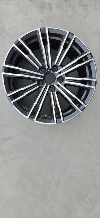 Оригинална лята джанта BMW G20, G21, G22 Style 790M double spoke