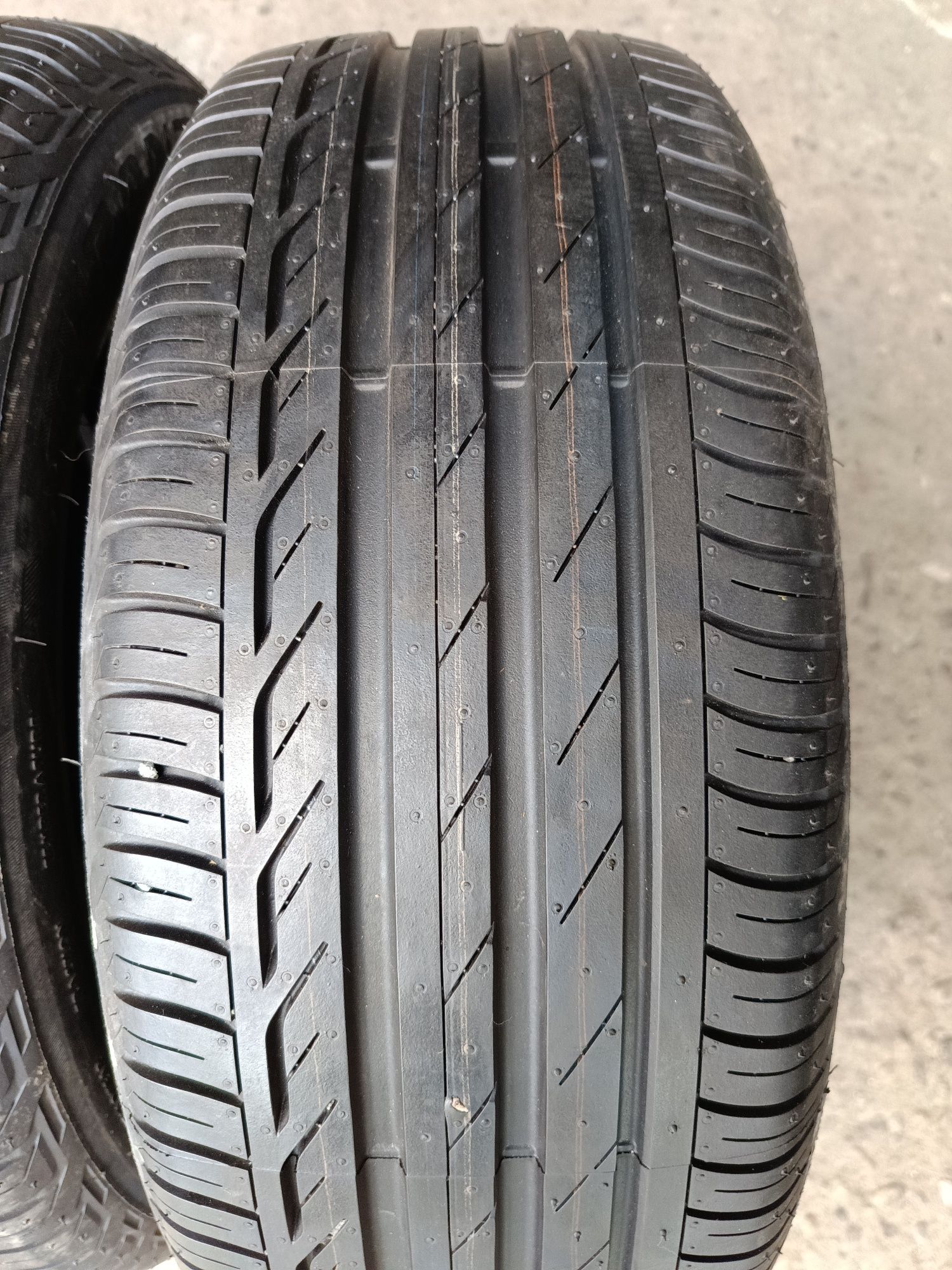 Като нови -16цола-205/55-1бр.-90лв."BRIDGESTONE"-летни