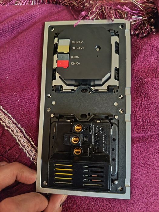 Резетка много функциональная умного дома