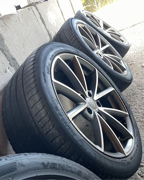 Vând jante audi R18 5x112