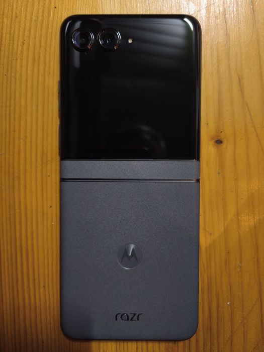 Motorola RAZR 50   256 Gb