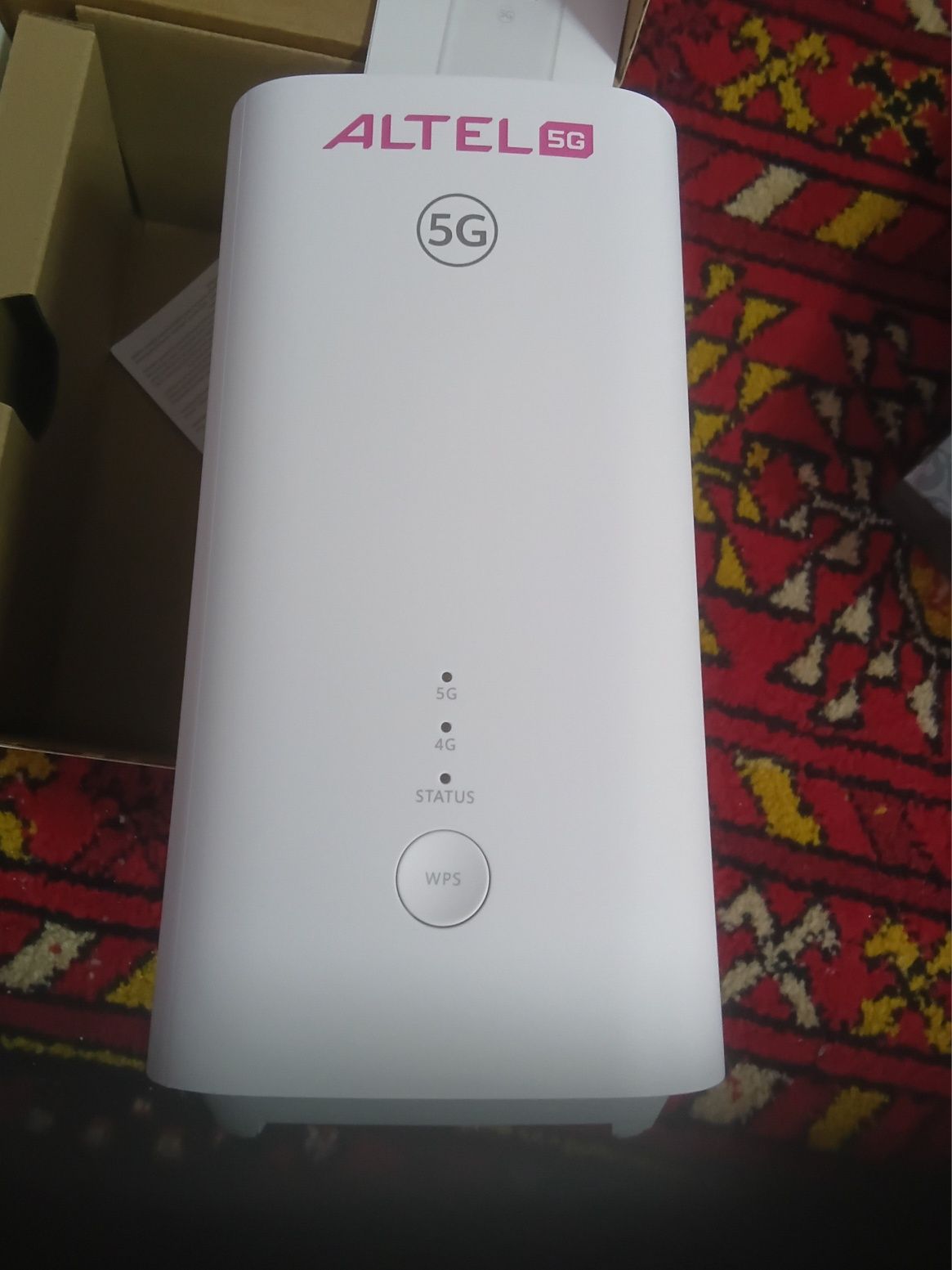 Новый абсолютно теле2 алтел  роутер 5G и 4G Wi-Fi