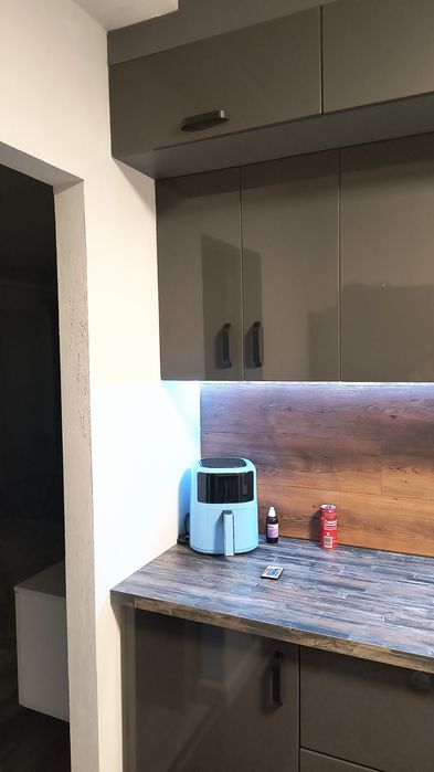 Mobila bucătărie-se vinde din februarie 2026