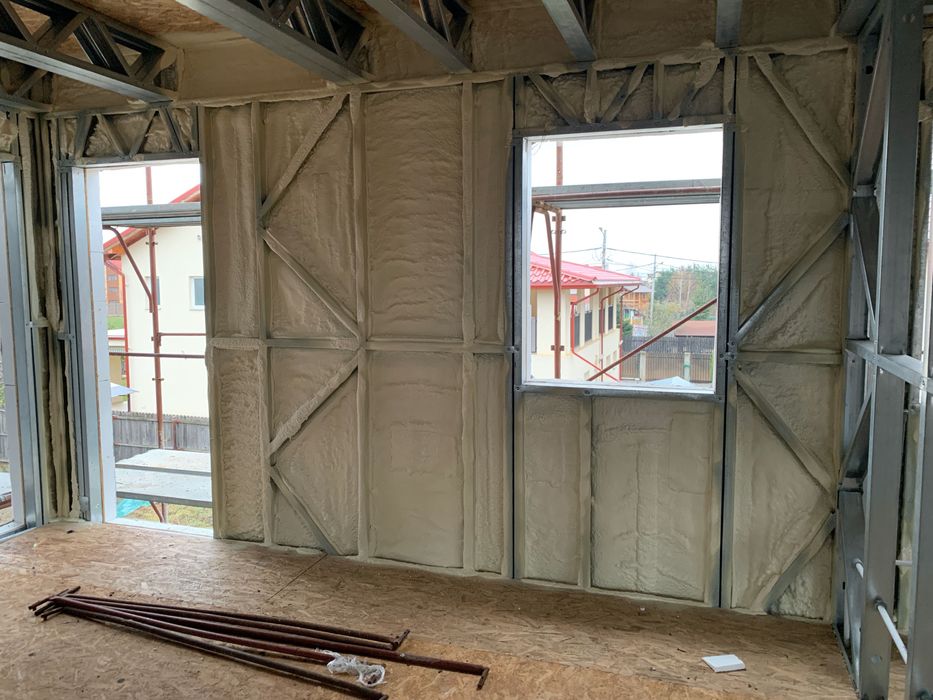 Izolatie Spuma Poliuretanica