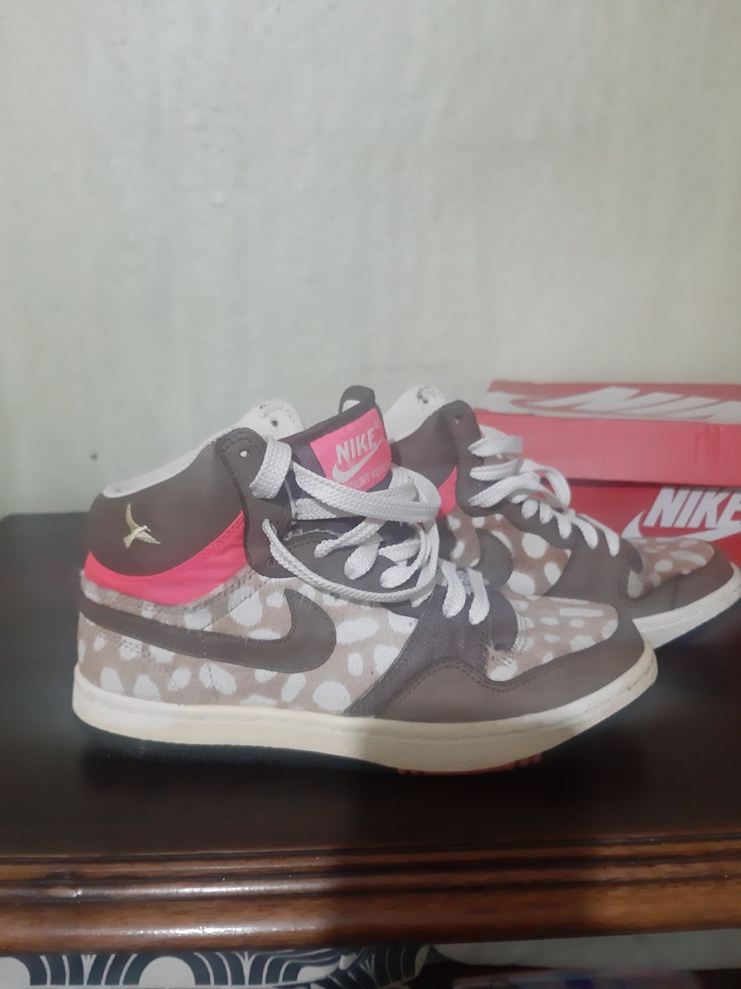 Дамски кецове Nike 39 номер