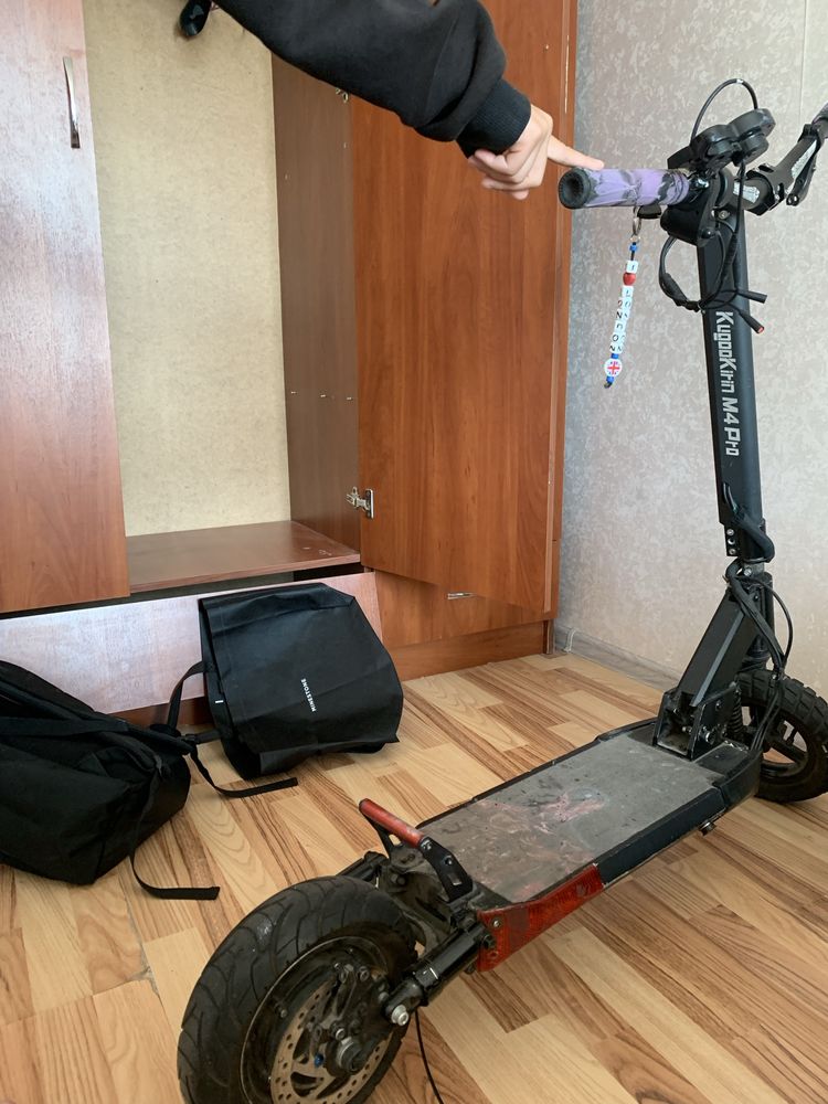Продам Kugoo m4 pro