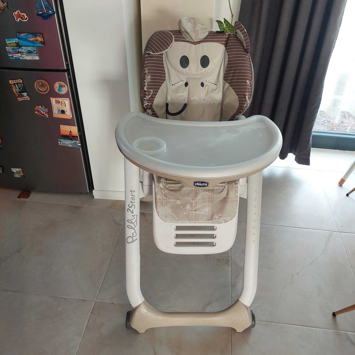 Scaun de masa copii/ bebelusi chicco polly start 2