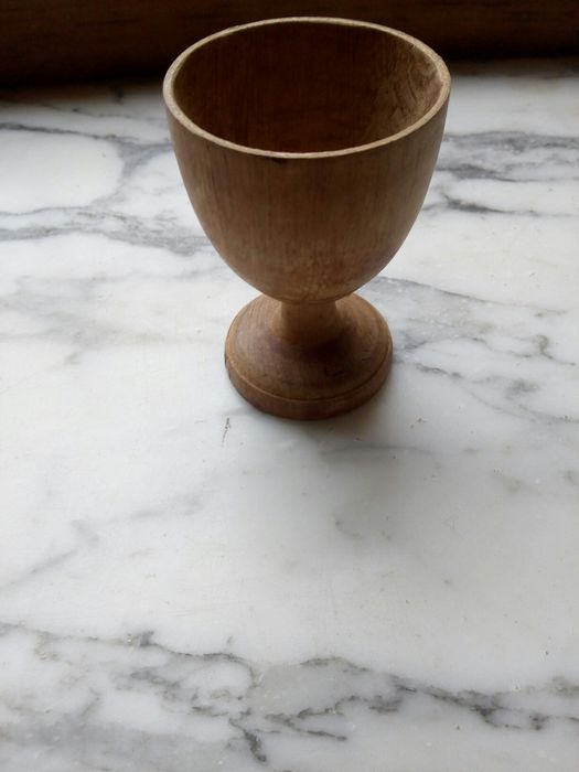 Дървени чашки за яйце два броя