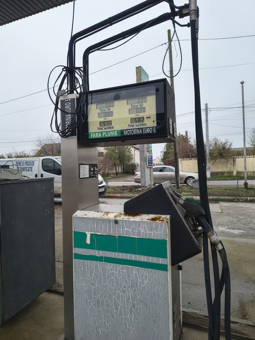 Pompe de combustibil