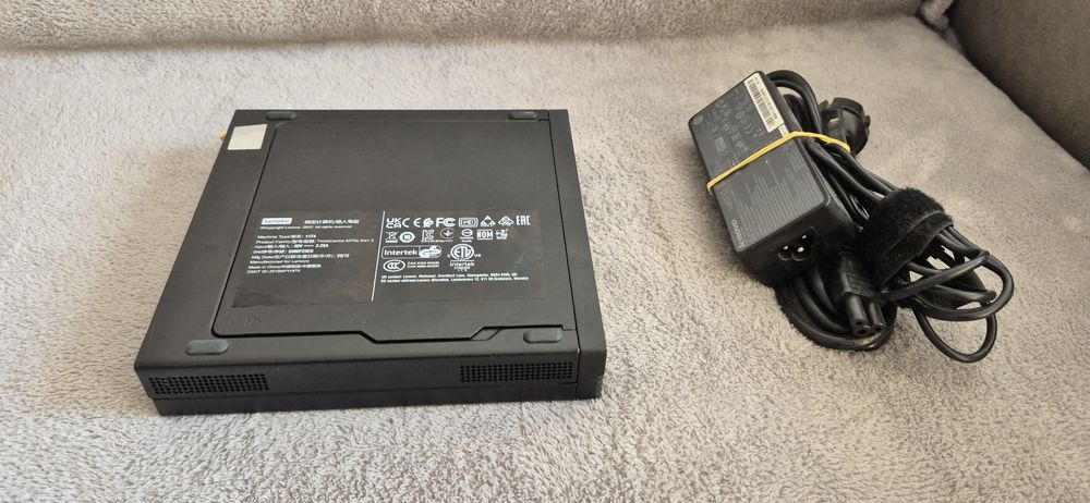 Lenovo m70q gen3 tiny i3 12100T