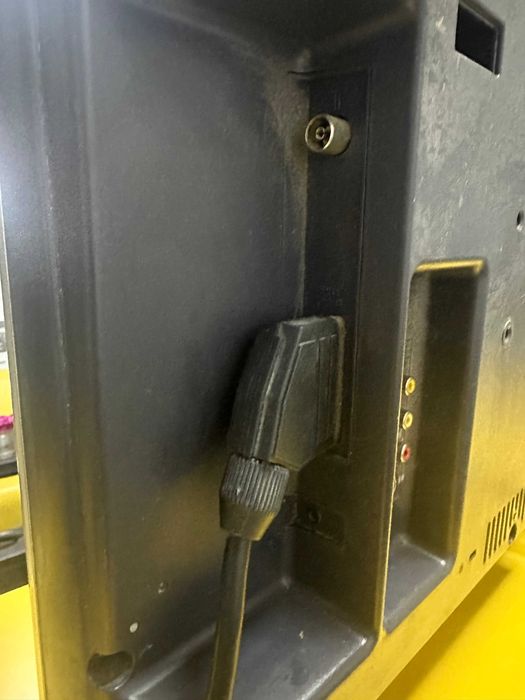 Телвизор SHARP  20"  LC-20SH1E