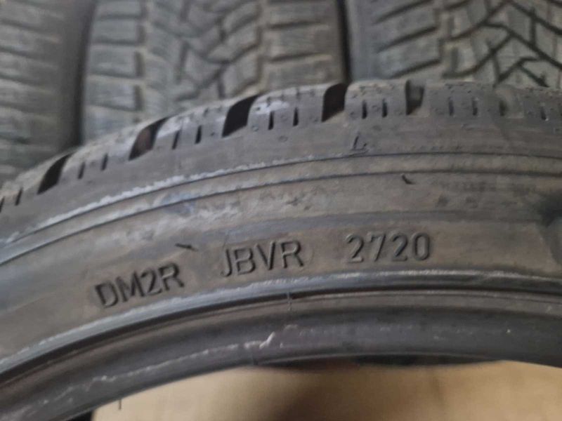 4 броя Dunlop R18 235/40/ 
зимни гуми 
DOT2720