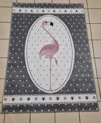 Сив килим с фламинго