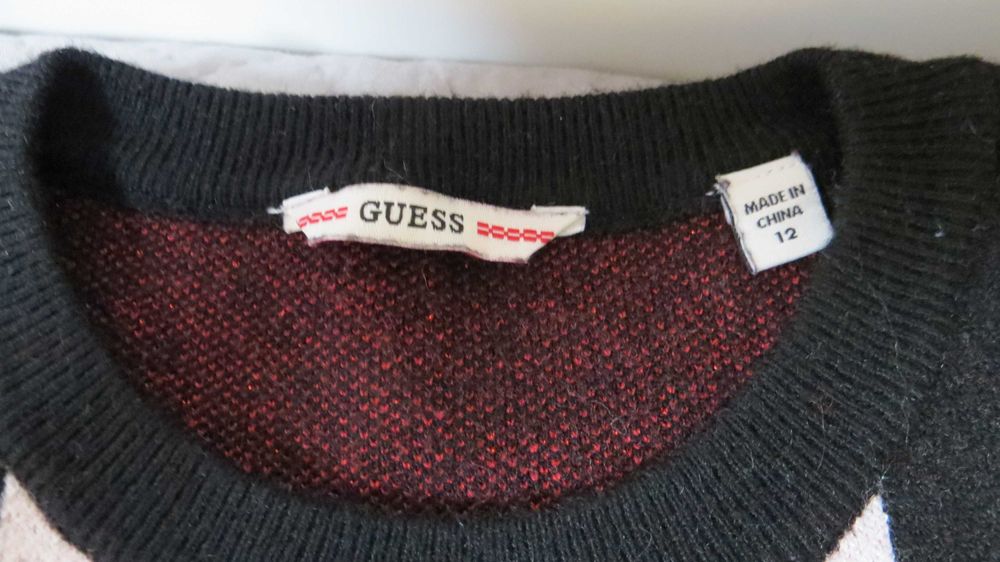 Топла GUESS рокля 12г