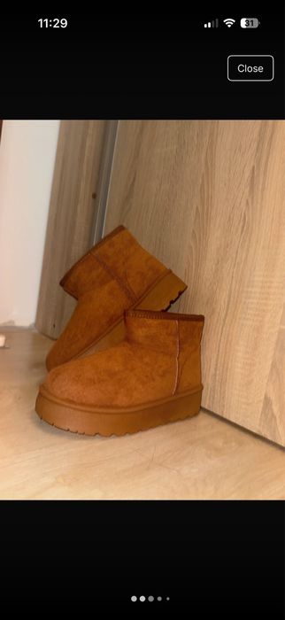 Ugg uri culoare camel
