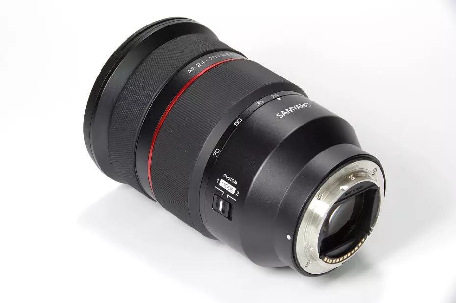 Samyang 24-70mm f2.8 Sony, schimb cu Samyang sau Sigma 135mm f1.8