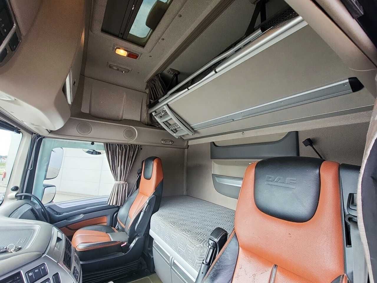 Седельный тягач DAF XF 510 4X2