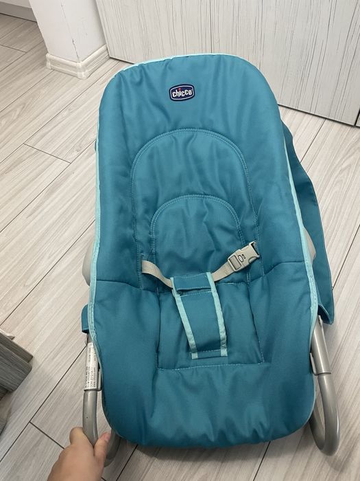 Scaun balansoar bebelusi