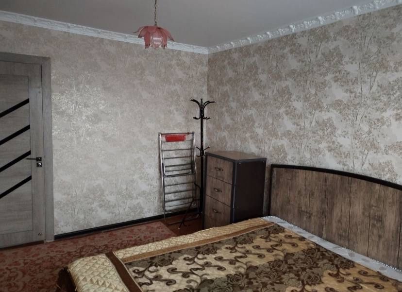 2 xonalik kv ijaraga beriladi