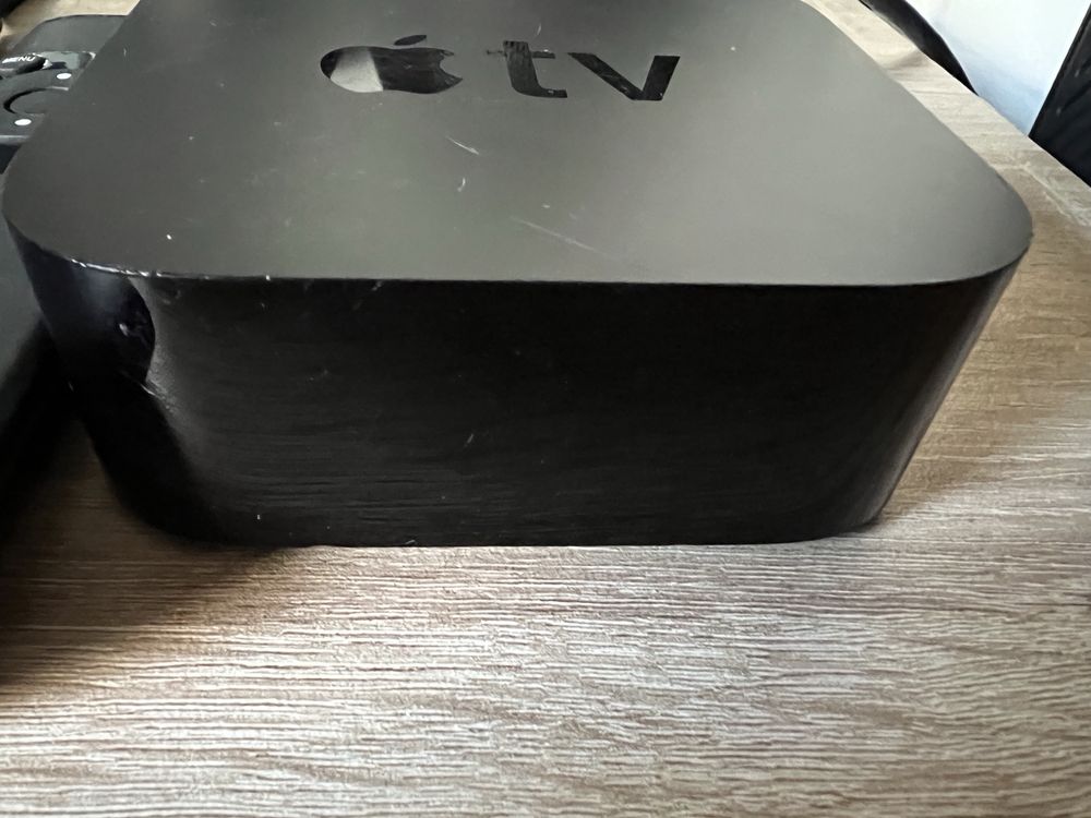 Apple TV (5th Generation) 4K 32GB HD Media Streamer - A1842