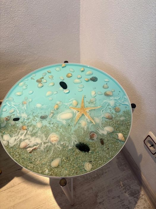 Маса с епоксидна смола