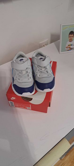 Adidasi Air Max copii