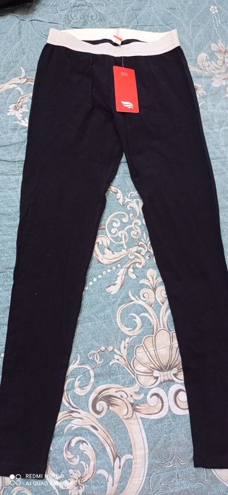 Новые на девочку 13-14 лет.Цена за одни