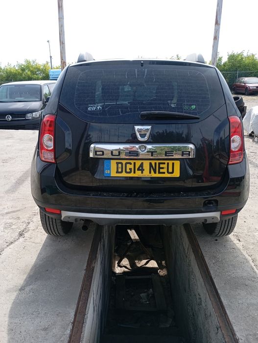Vând Dacia Duster 1.5 dci