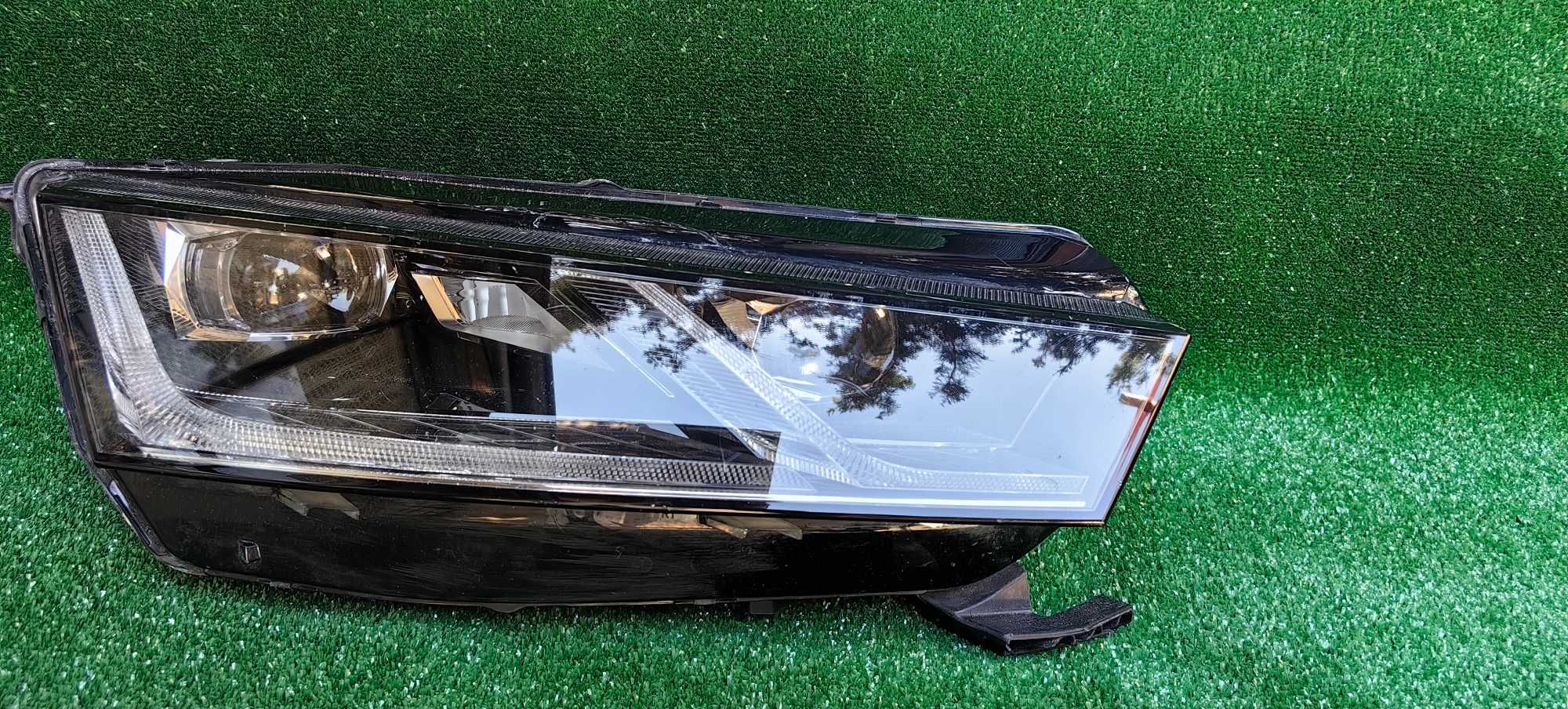 Фар за Skoda Octavia 4 Full LED / Шкода Октавия 4