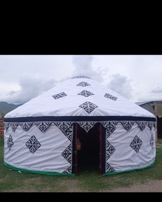 Киз уи шаңырак палатка шатр юурта
Беташарга киiз уй бар 
Шанырау 
Юурт