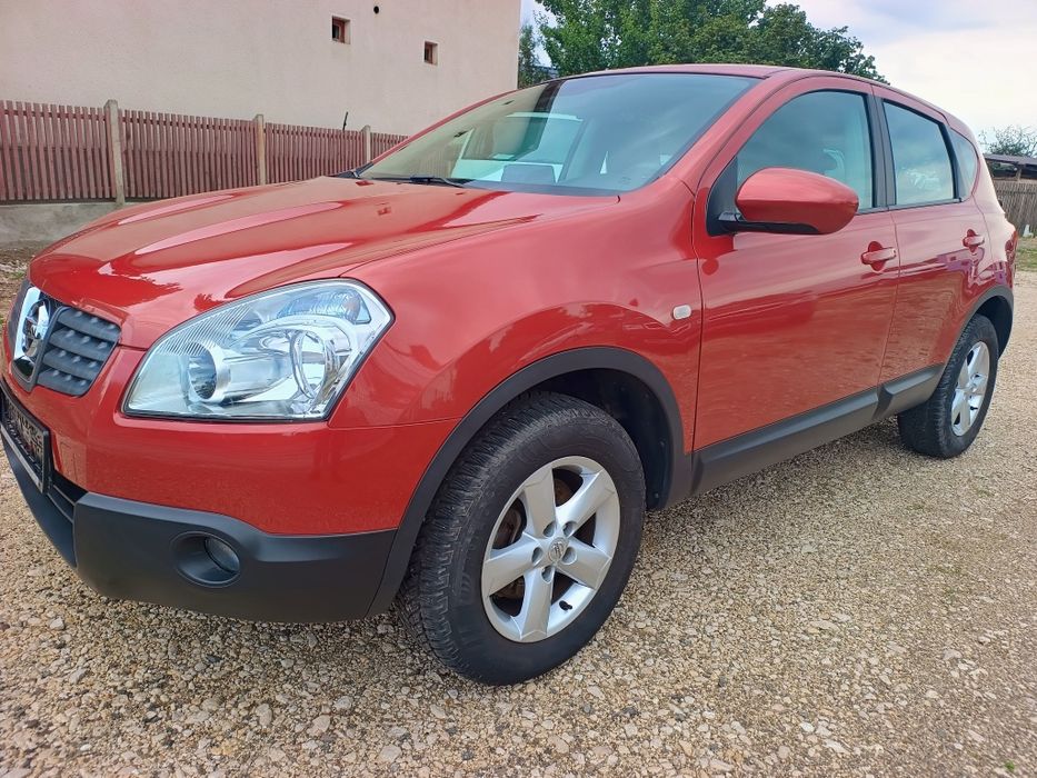 Nissan Qashqai 2.0 benzin