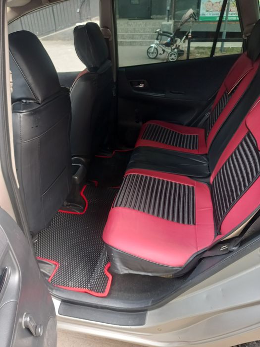 Продам авточехлы