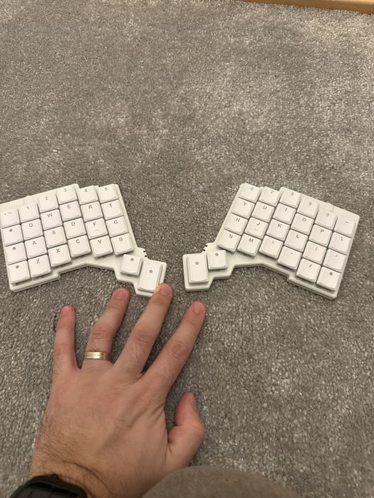 Tastatură ergonomică ZSA Voyager