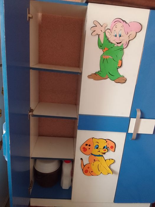 Детский шкаф ог'ил болага 350.000 га бервораман