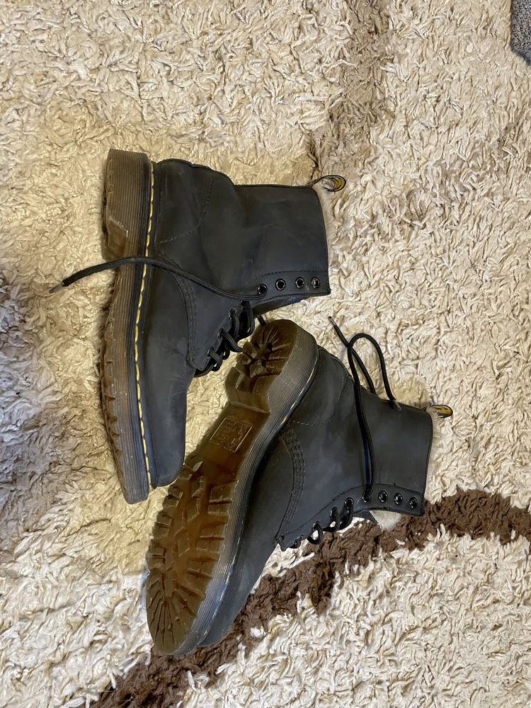 Bocanci Dr Martens 38