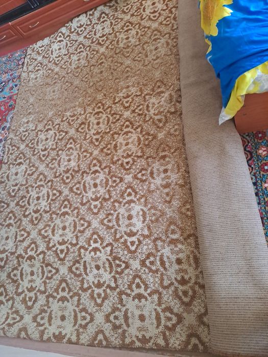 Продаётся ковер размер 3×4