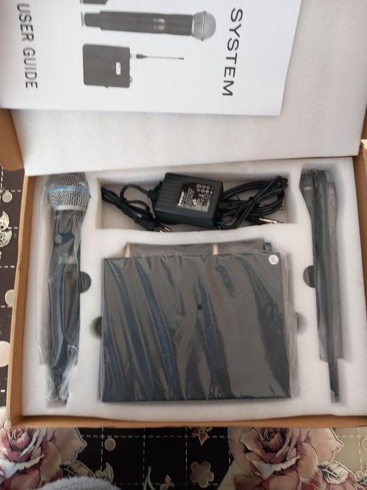 Microfon fără fir QLXD4 BETA 58A clonă